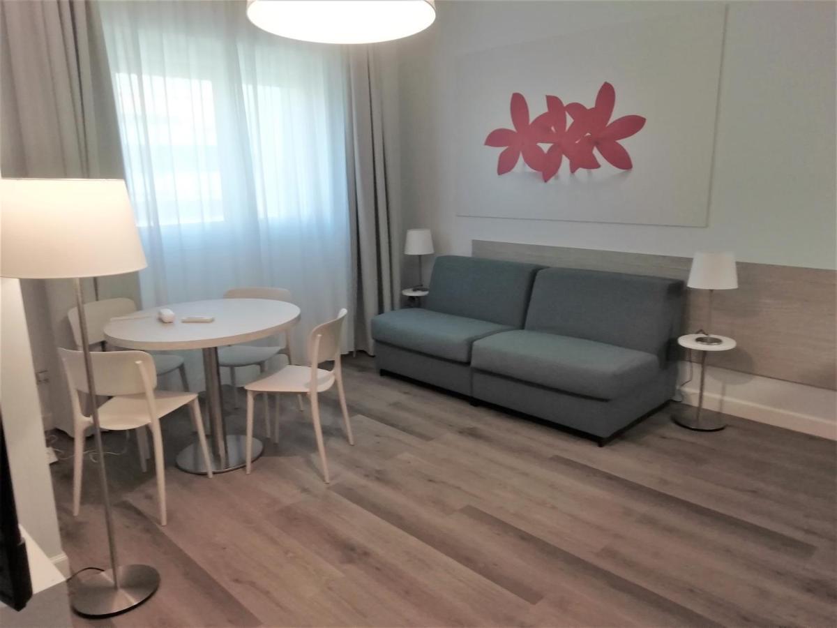 Delta Hotel Apartments San Donato Milanese Zewnętrze zdjęcie